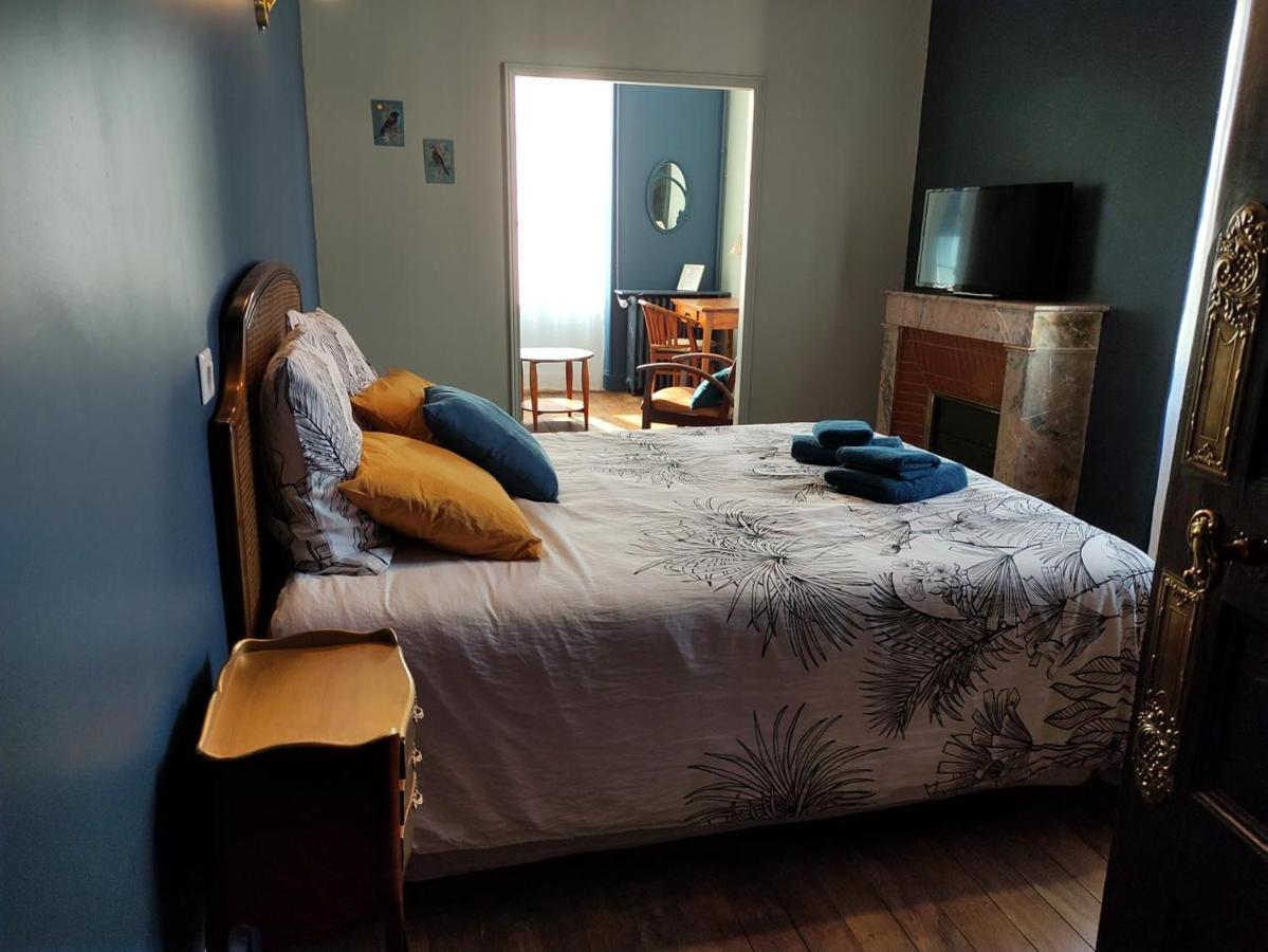 Chambres D'Hotes Cote Halles Pamproux エクステリア 写真